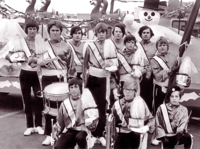 after a Santa Claus Parade (1971)
Rear: Richard Gastmeier (Kitchener), Paul McCusker, Ed Martin, Peter McCusker (all of Guelph) drummer Bob Cook, Vic Score Jr.
Front: Paul White, baritone Doug May 

Can anyone supply names?

Photo by Don Daber
Keywords: 1971 changed