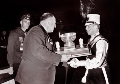 Andy Henderson receives Nationals' trophy (Nationals, Varsity Stadium, Toronto, 1964)
Photo by Don Daber
Keywords: 1964